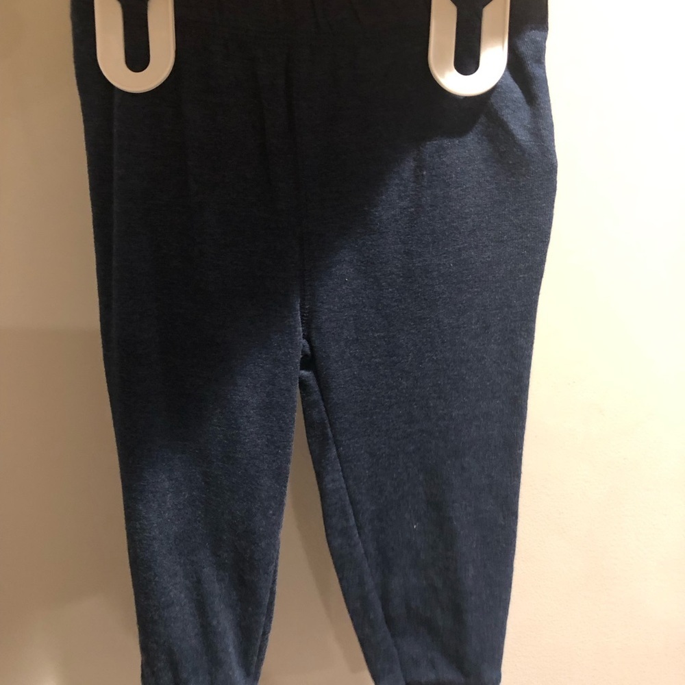 Carters 3 piece boys set - Picture 3 of 6